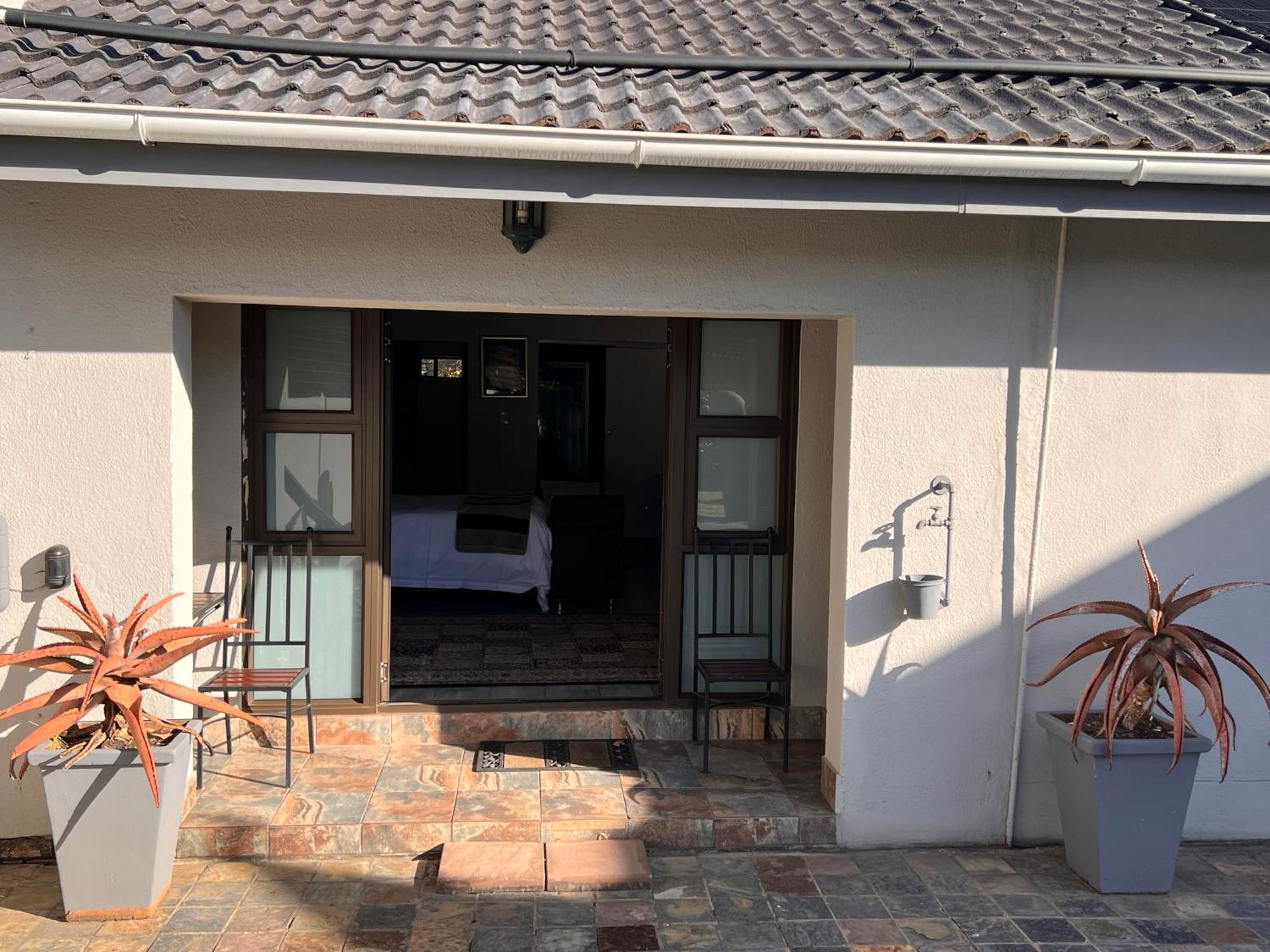 2 Op Terblanche Guesthouse Boksburg Luaran gambar